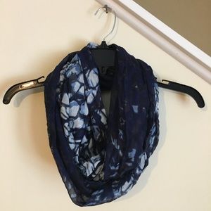 Tahari Infinity Scarf